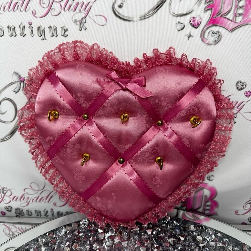 Key/jewellery holder tufted shimmer bow ribbons lace Pink Heart Jewelry Holder